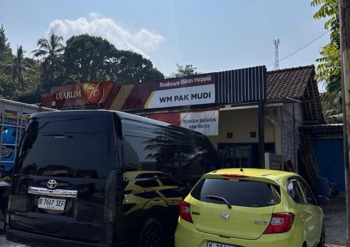 rumah makan pak mudi - sewa mobil semarang