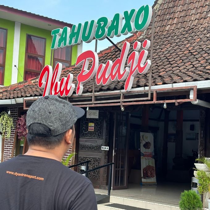 tahu baxo ibu pudji - sewa mobil semarang