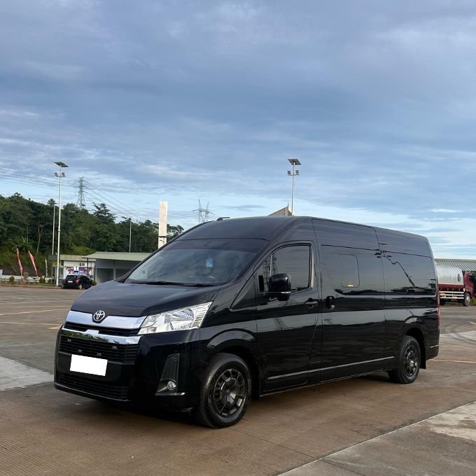 Sewa Mobil Semarang Dyan Transport