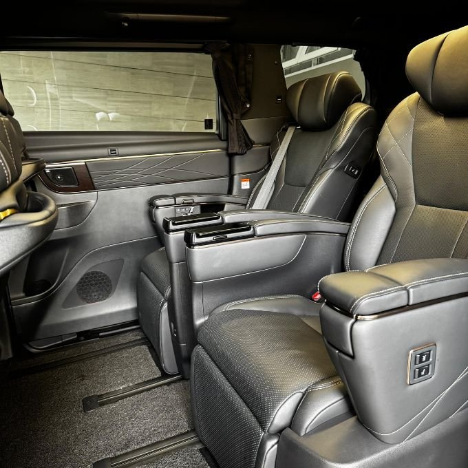 Sewa Mobil Semarang Alphard