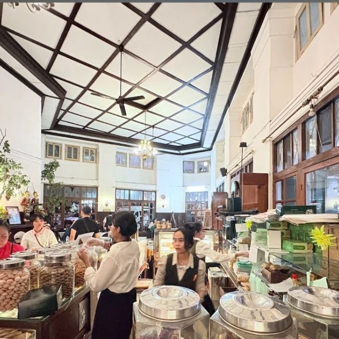 SEWA MOBIL SEMARANG KE KULINER LEGEND SEMARANG