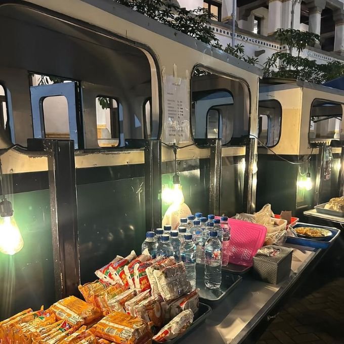 SEWA MOBIL UNGARAN DYAN TRANSPORT
