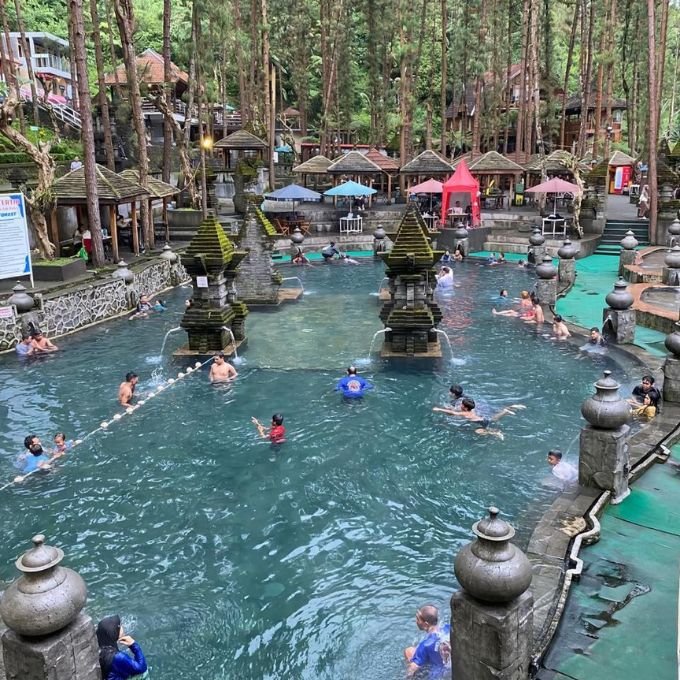 SEWA MOBIL TEGAL DYAN TRANSPORT 