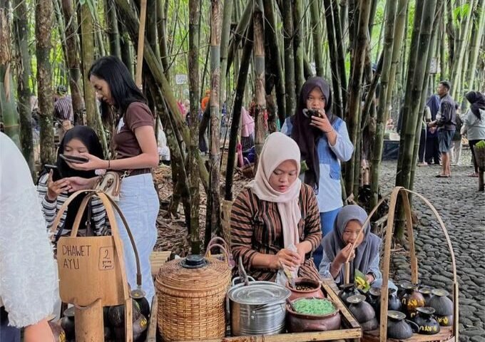 SEWA MOBIL SEMARANG DYAN TRANSPORT