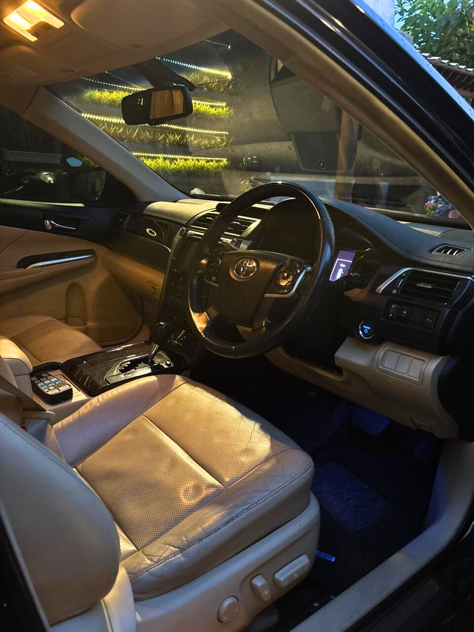 interior toyota camry pengemudi,