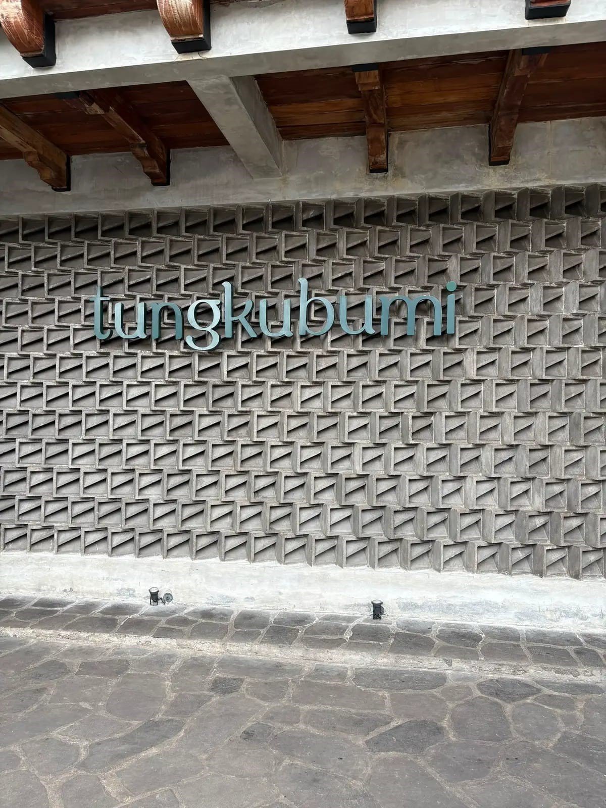 Kuliner Bandungan tempat yang dapat di Nikmati untuk menyantap kuliner di Tengah Udara Sejuk. 
