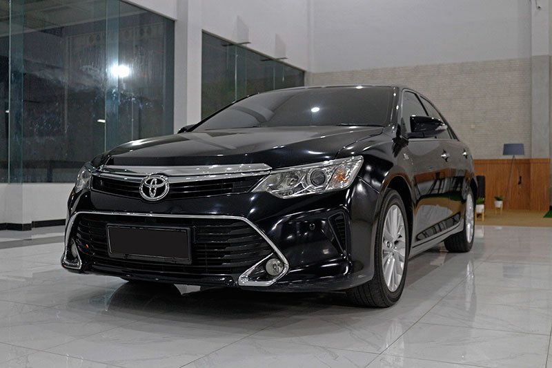 Dyan Transport tersedia mobil Toyota Camry untuk acara resmi 
