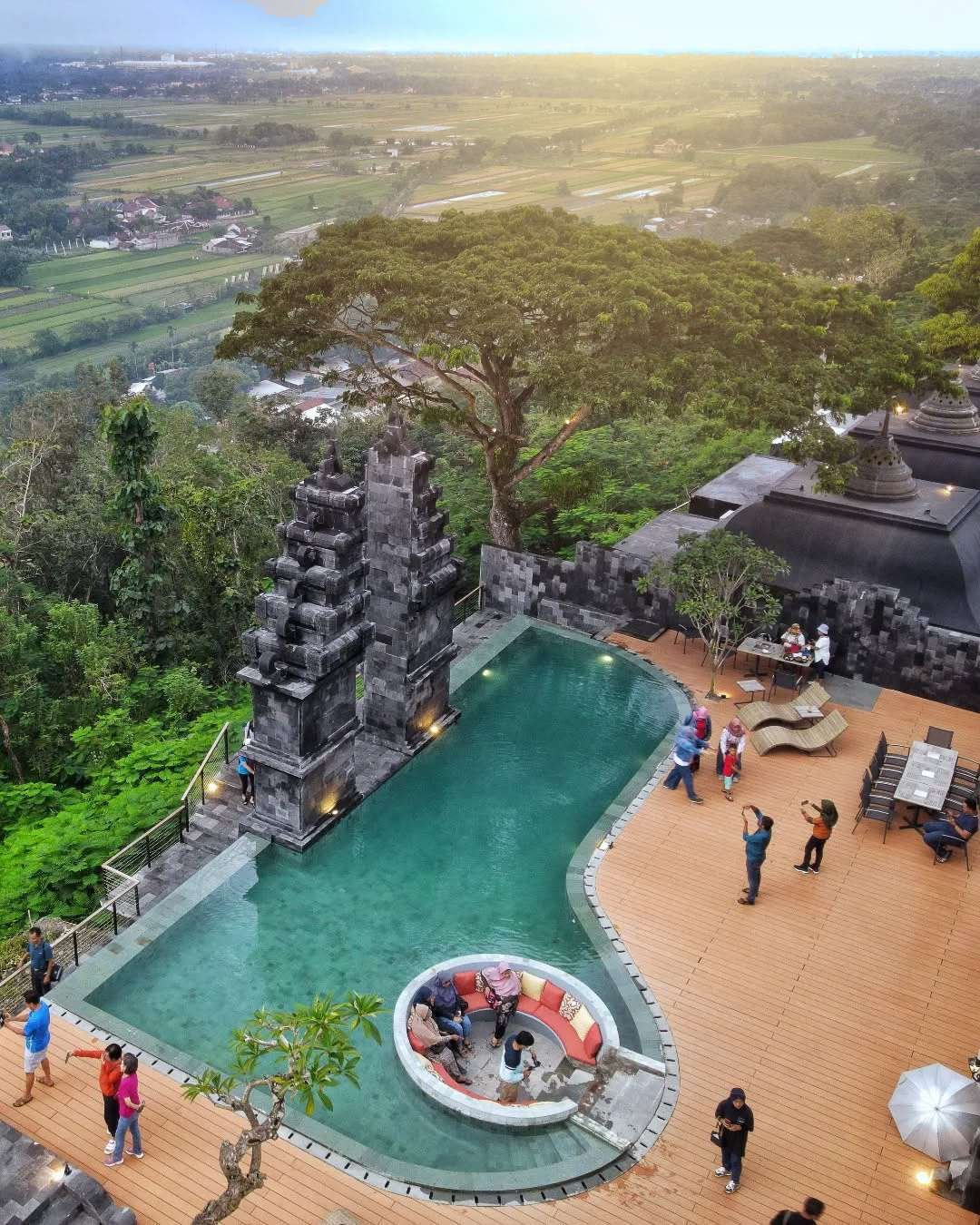 Chandari Heaven cepat populer adalah karena keindahan panorama yang disuguhkan.