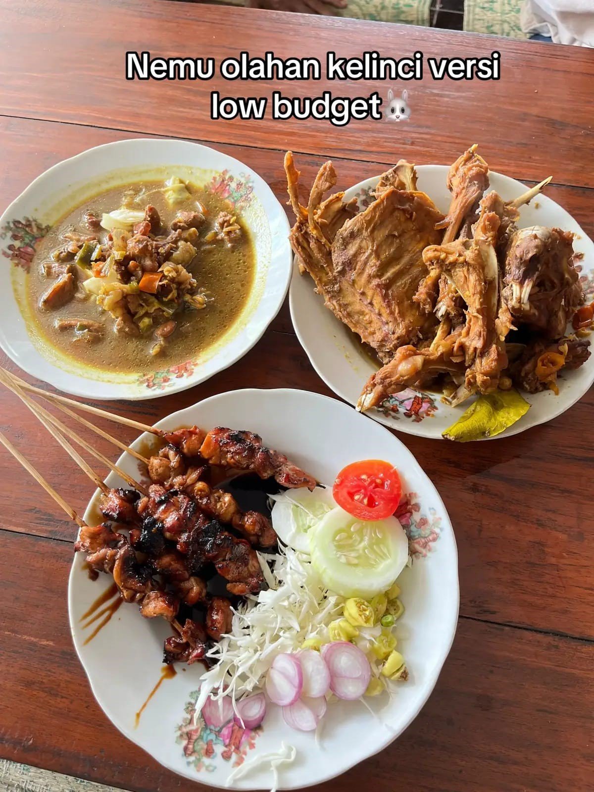 Kuliner Bandungan, sate kelinci menjadi salah satu menu yang paling terkenal.