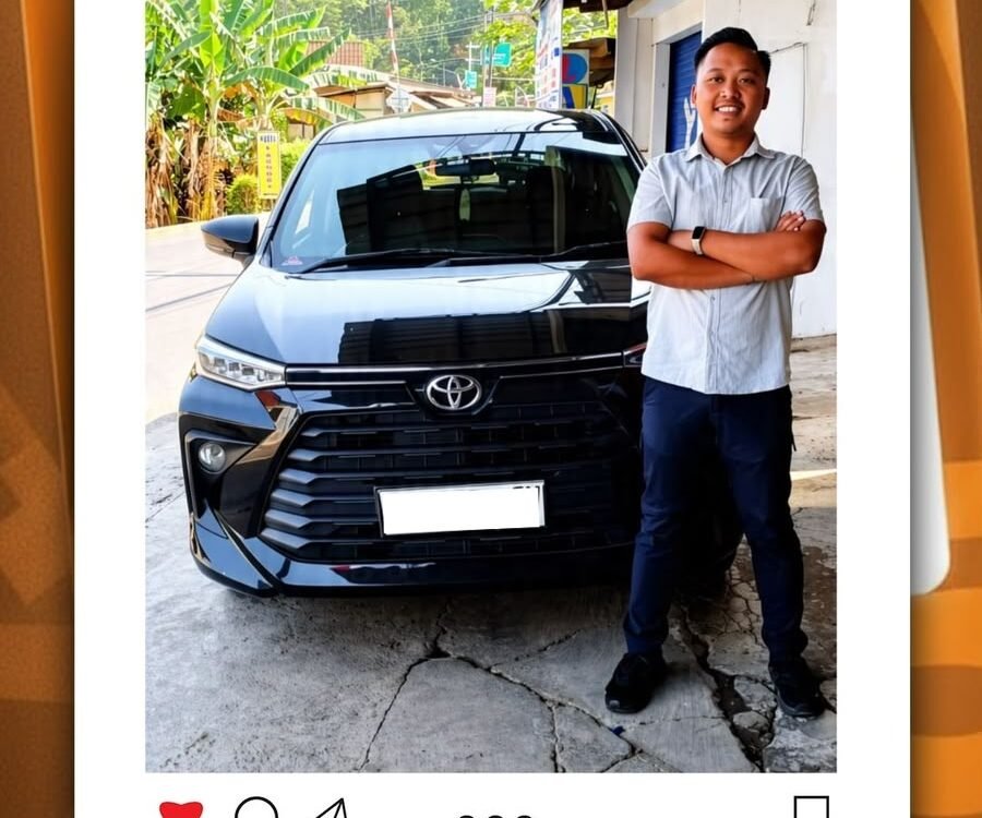 Man standing with arms crossed beside a dark Toyota in a parking area; Instagram post by CV Berkah Dyntransport about driver services in Semarang (Safari Camp Family).