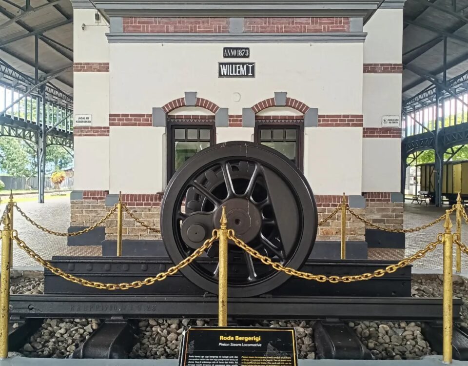 Sewa Brio Semarang
