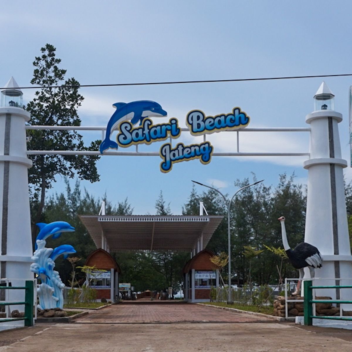 Rental Mobil Semarang