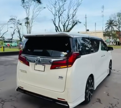 Perjalanan Lebih Eksklusif? Cek Rental Alphard Semarang!, Get it Now!