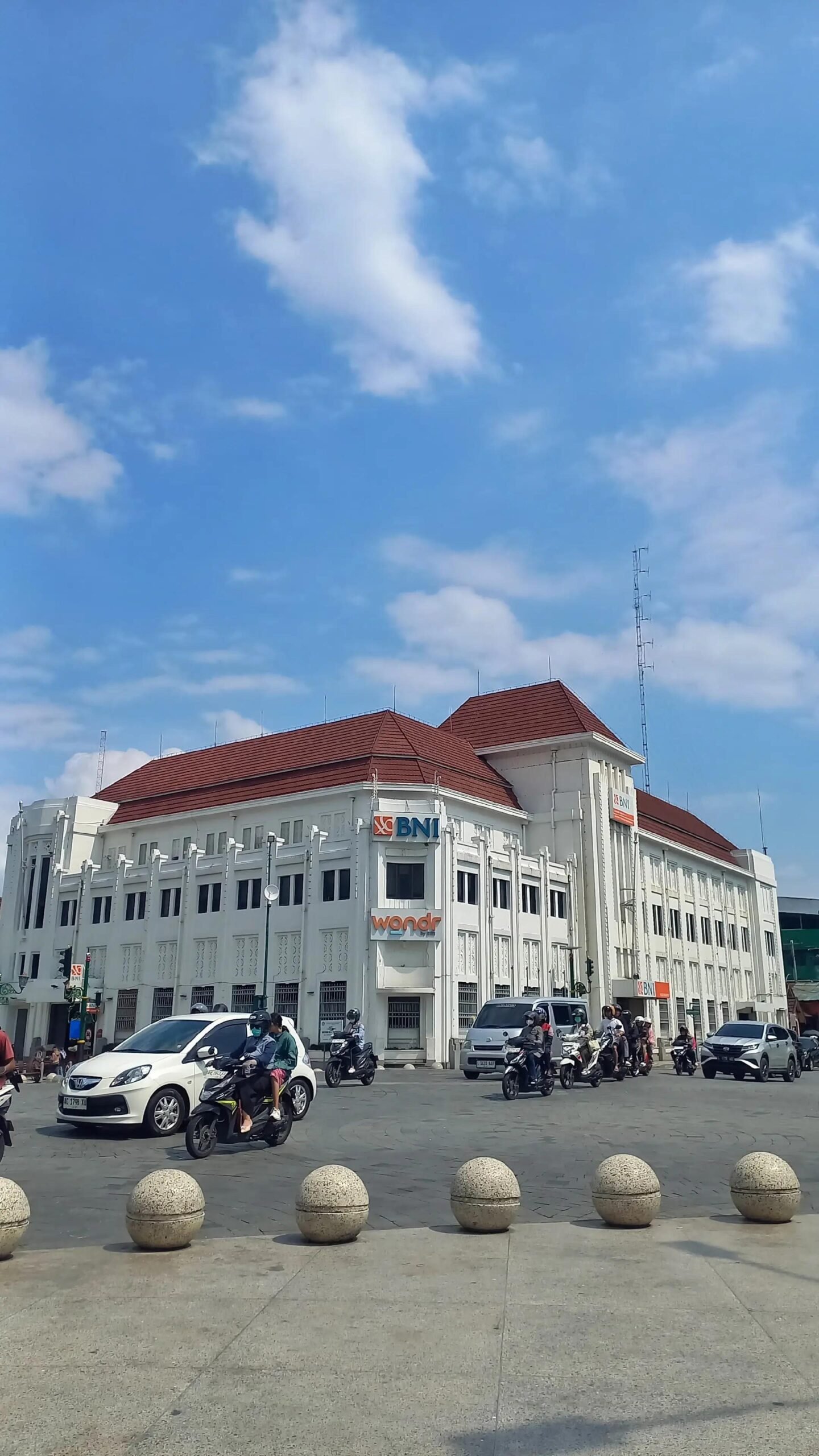 Sewa Hiace Semarang