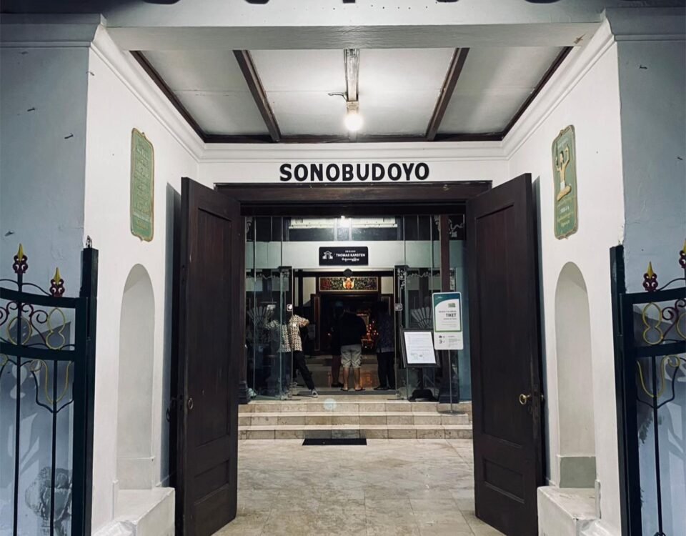 Rental Mobil Semarang